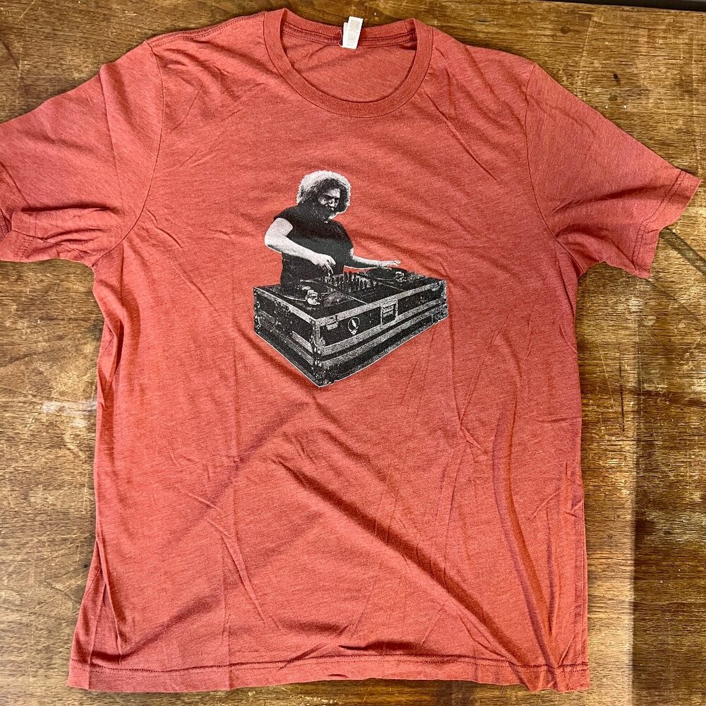 Grateful Dead Jerry Garcia tee shirt